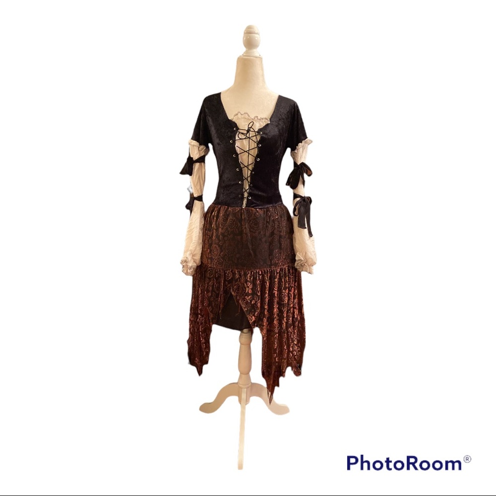 🎃🎃🎃 Womens Pirate Costume 🎃🎃🎃